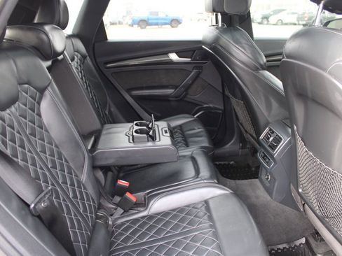 Used 2018 Audi SQ5 Premium Plus w/ S Sport Package image 22