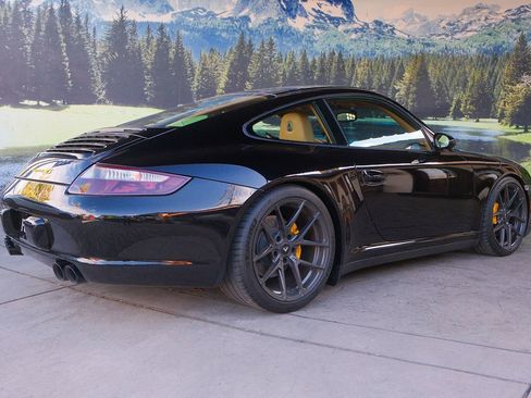 Used 2006 Porsche 911 Carrera 4S image 6