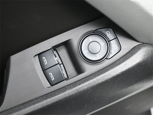 Used 2016 Chevrolet Camaro LT image 13