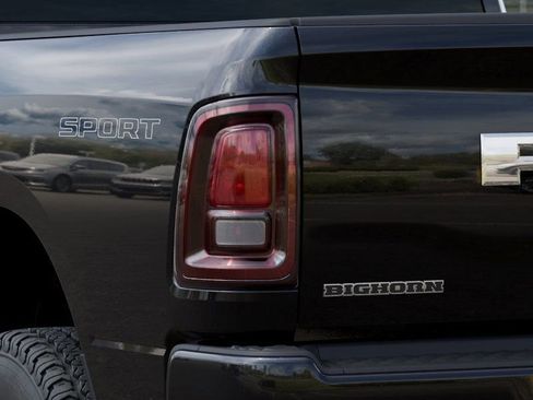 New 2026 RAM 2500 Big Horn AWD/4WD image 10