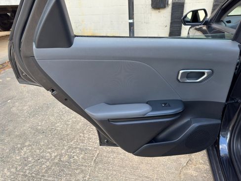 Used 2025 Kia K4 FWD image 39