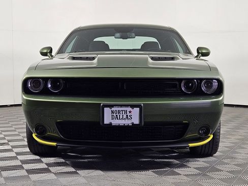 Used 2022 Dodge Challenger SXT w/ Blacktop Package RWD image 2