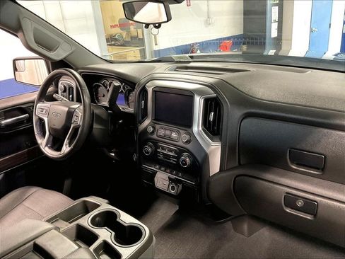 Used 2019 Chevrolet Silverado 1500 LT Trail Boss AWD/4WD image 14