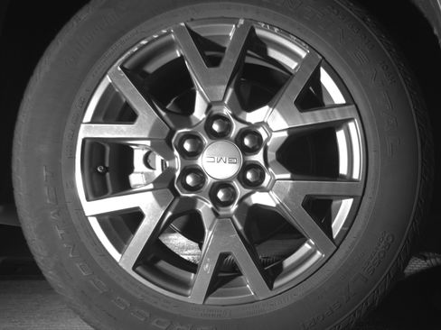 Used 2023 GMC Acadia SLT AWD/4WD image 15