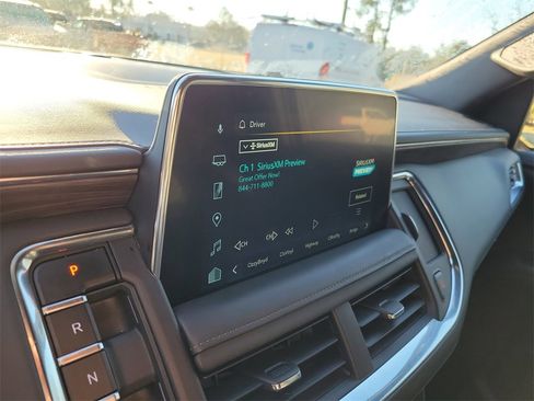 Used 2024 Chevrolet Tahoe LT image 22