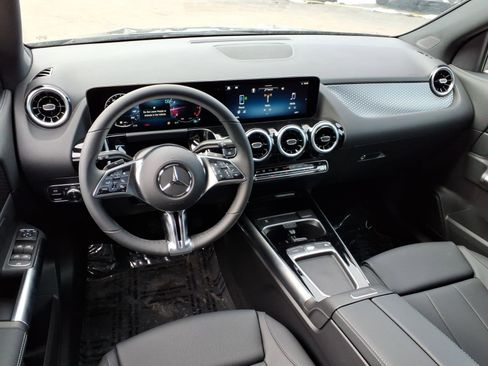 New 2026 Mercedes-Benz GLA 250 4MATIC image 5