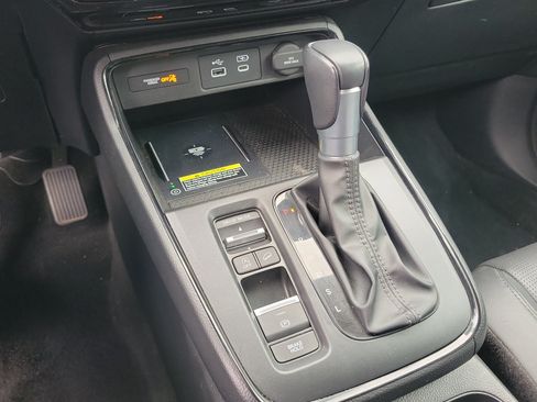 Used 2025 Honda CR-V EX-L image 33