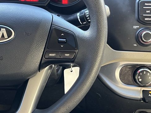 Used 2013 Kia Rio LX w/ PWR Pkg image 17