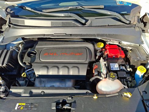 Used 2020 Jeep Compass Latitude image 27