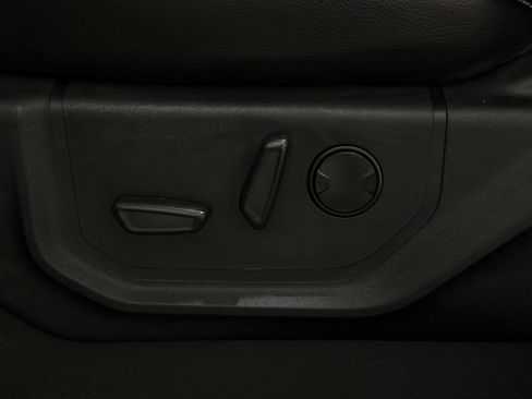 Used 2021 Ford F350 Lariat w/ Lariat Ultimate Package image 30
