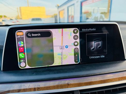 Used 2017 BMW 740i 740i image 24