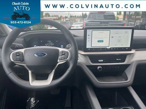 New 2026 Ford Explorer Active AWD/4WD image 15