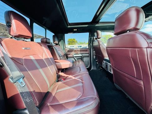 Used 2017 Ford F350 Platinum w/ Platinum Ultimate Package image 16