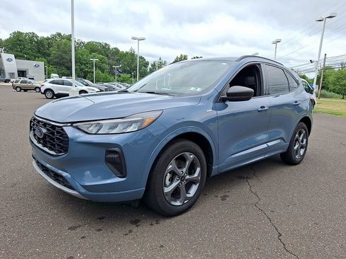 Used 2024 Ford Escape ST-Line w/ Tech Pack #1 AWD/4WD image 5