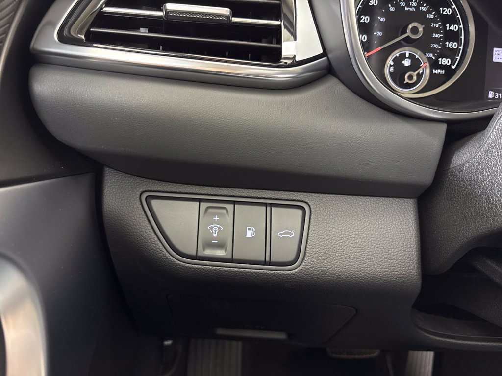 New 2027 Genesis G70 2.5T RWD image 37