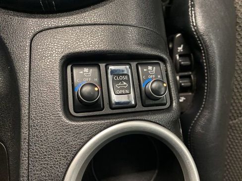 Used 2016 Nissan 370Z Touring Sport RWD image 24