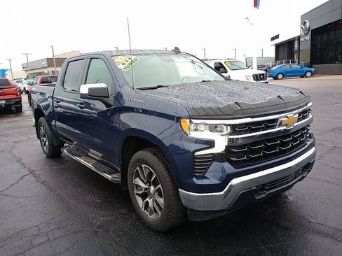 Used 2022 Chevrolet Silverado 1500 LT image 1