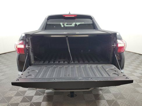 Used 2022 Hyundai Santa Cruz Limited AWD/4WD image 9