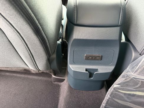 New 2025 Ford Maverick XLT w/ Equipment Group 301A image 17