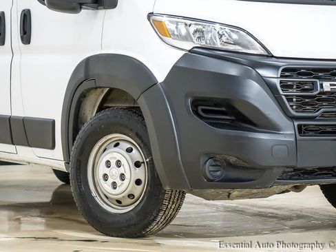 Used 2023 RAM ProMaster 2500 FWD image 3