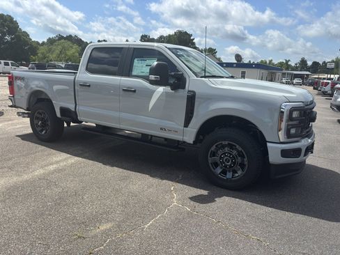 New 2025 Ford F250 XL w/ STX Appearance Package image 5