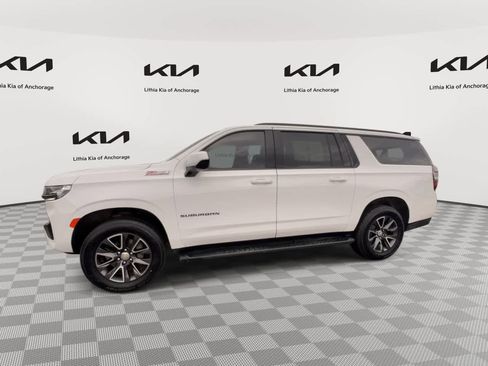 Used 2022 Chevrolet Suburban Z71 AWD/4WD image 5