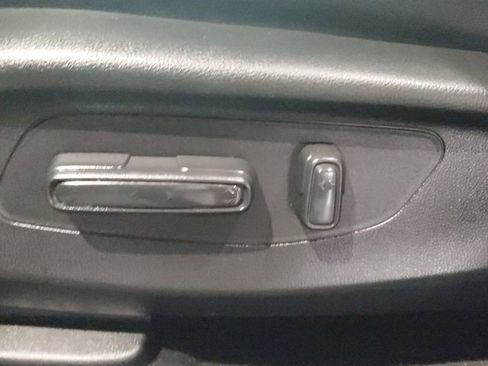 Used 2024 Honda HR-V EX-L image 21