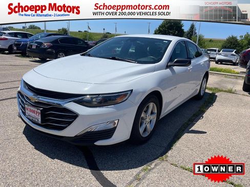 Used 2023 Chevrolet Malibu LS FWD image 1