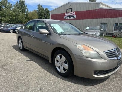 Used 2007 Nissan Altima 2.5 S w/ Technology Pkg