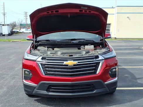 Used 2023 Chevrolet Traverse LT image 31