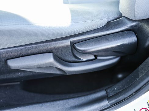 Used 2014 Toyota Corolla S image 10