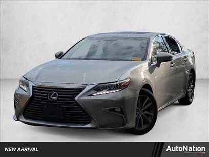 Used 2017 Lexus ES 300h