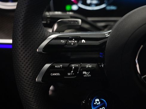 New 2026 Mercedes-Benz CLE 53 AMG 4MATIC Coupe image 19