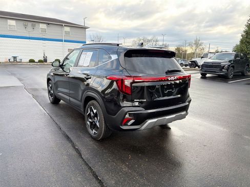 Used 2025 Kia Seltos EX w/ EX Sunroof Package image 6