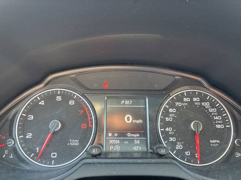 Used 2015 Audi Q5 3.0T Premium Plus w/ Technology Package AWD/4WD image 20