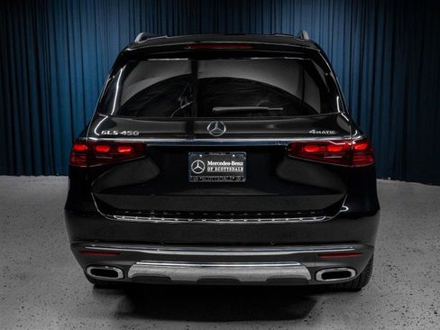 New 2026 Mercedes-Benz GLS 450 4MATIC image 9