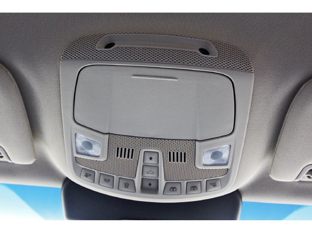 Used 2020 Lincoln Nautilus Reserve w/ Equipment Group 201A FWD image 24