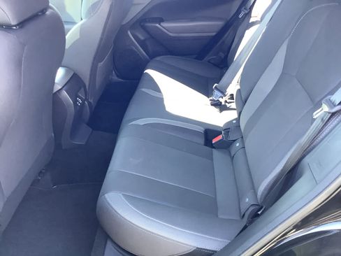 Used 2026 Subaru Crosstrek 2.0i Premium image 9