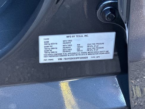 Used 2023 Tesla Model Y Long Range image 26