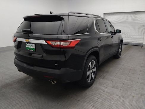 Used 2019 Chevrolet Traverse LT w/ LT Premium Package image 9