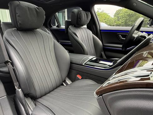Certified 2023 Mercedes-Benz S 580 4MATIC Sedan image 36