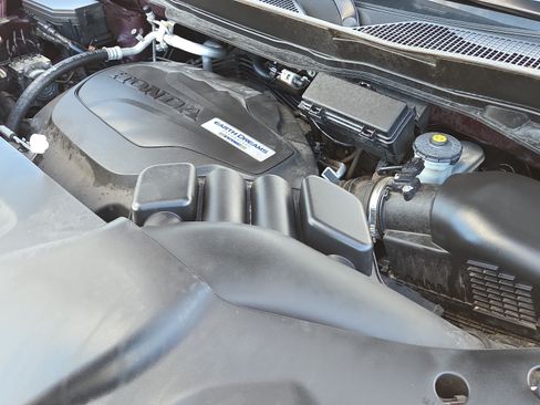 Used 2016 Honda Pilot Touring image 20