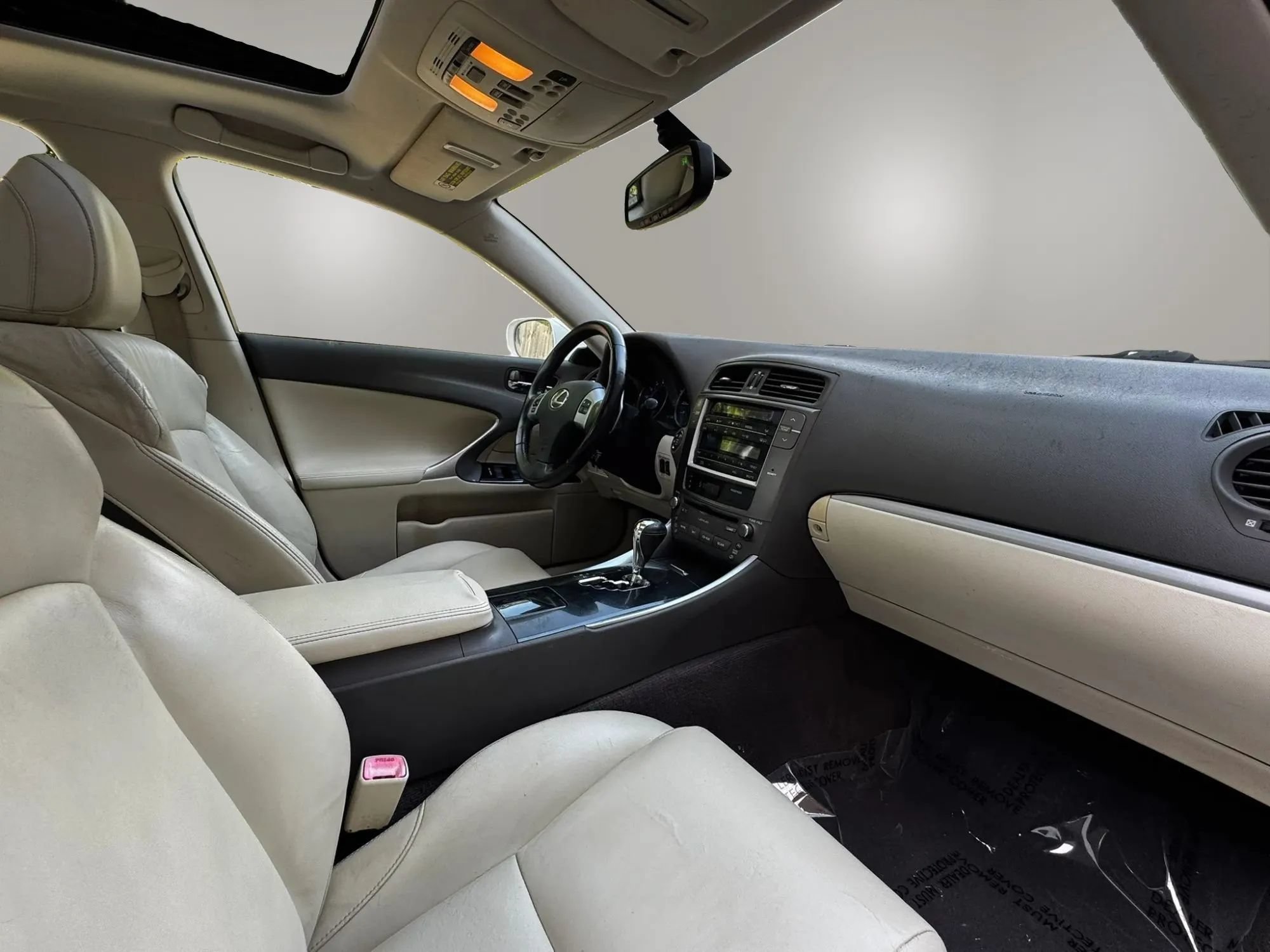 Used 2011 Lexus IS 250 w/ Preferred Accessory Package RWD image 15