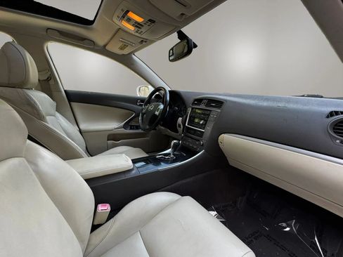 Used 2011 Lexus IS 250 RWD image 15