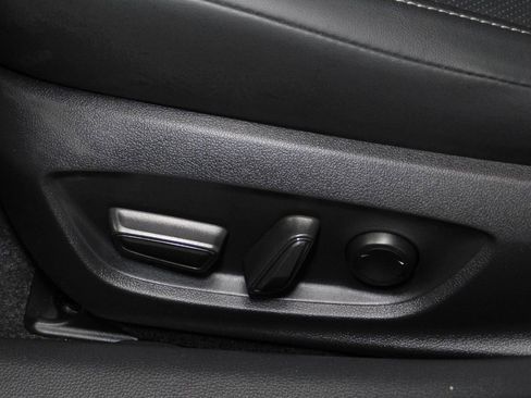 Used 2024 Toyota Prius XLE image 34