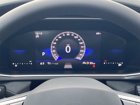 New 2026 Volkswagen Taos SE image 27