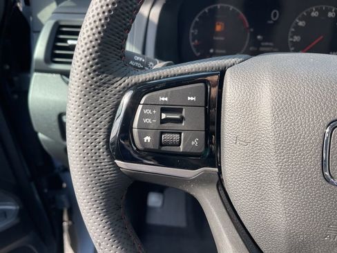 New 2026 Honda Ridgeline Black Edition image 15