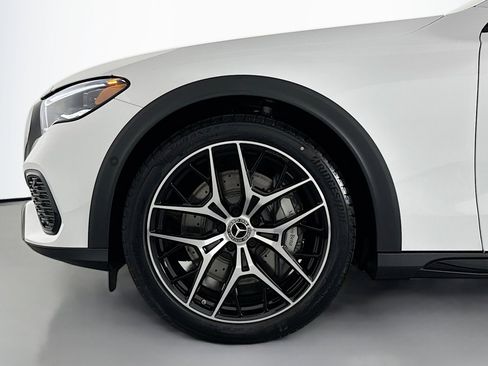 New 2026 Mercedes-Benz E 450 4MATIC All-Terrain Wagon image 9