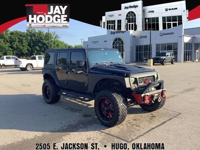 Used 2017 Jeep Wrangler Unlimited Rubicon w/ Connectivity Group