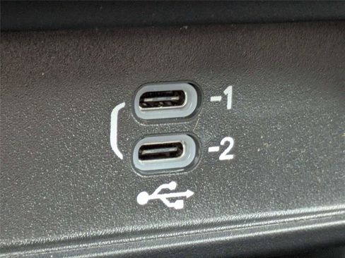 New 2026 Chrysler Pacifica Select FWD image 24